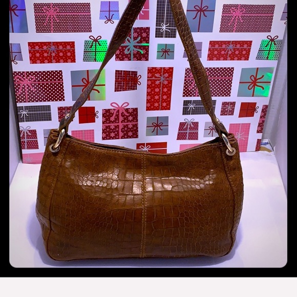 Perlina Croc Embossed Brown Leather Shoulder Bag - Picture 11 of 16